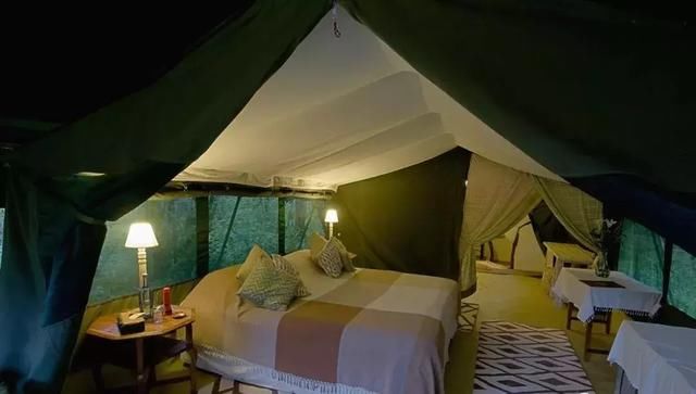 沙漠帳篷1.jpg