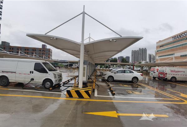 膜結(jié)構(gòu)車棚